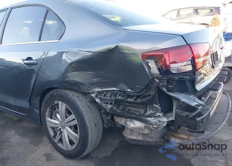 2017 Volkswagen Jetta 1.4T S из США, поврежденный, VIN 3VW2B7AJ3HM343782